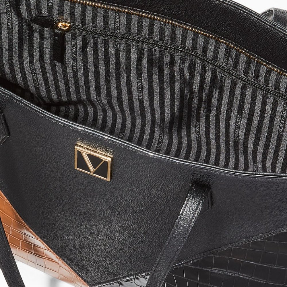 NWT Victoria's Secret Carryall Tote Bag in Croc Colorblock - Picture 10 of 16